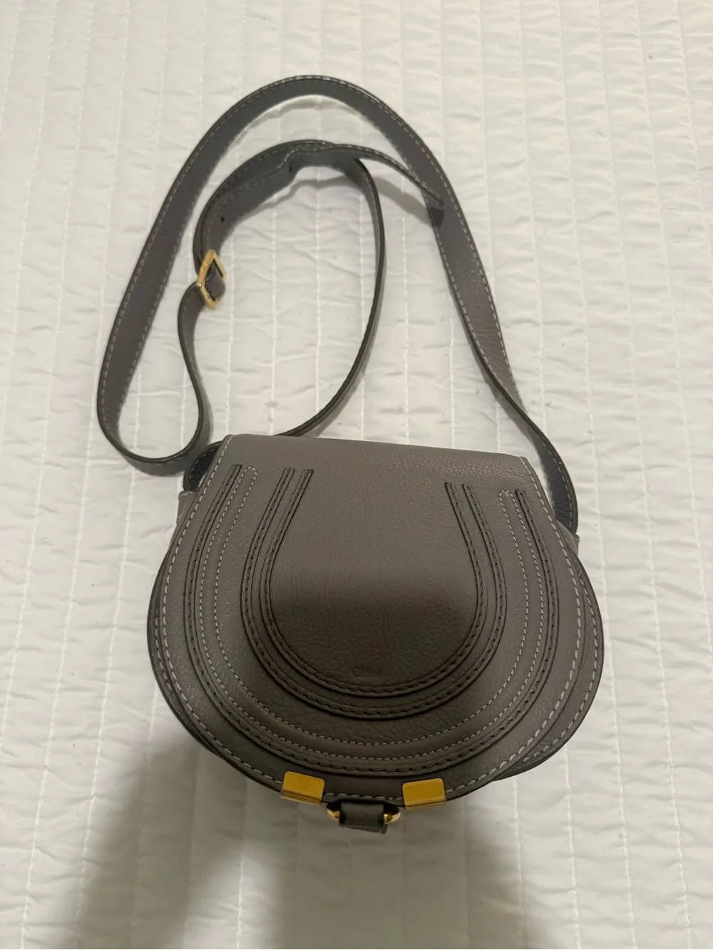 Chloe Grey Pebbled Leather Saddle Crossbody with Gold Hardware